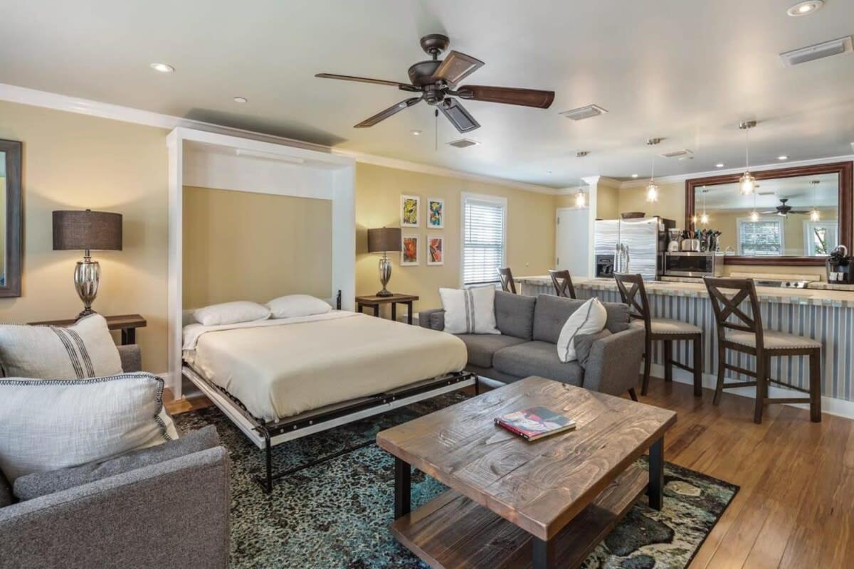 Cloud Suite On Duval Key West Exterior photo